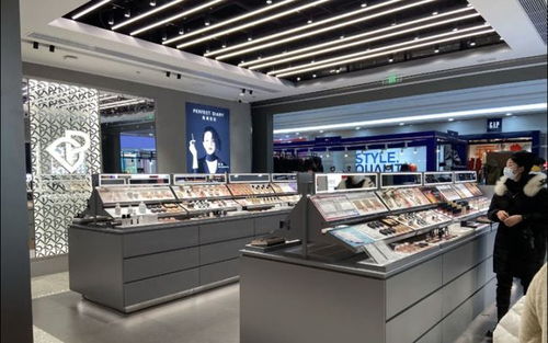 財(cái)報(bào)卸妝后，美妝第一股光環(huán)褪去 技術(shù)開發(fā)投入難阻業(yè)績(jī)虧損與市值蒸發(fā)